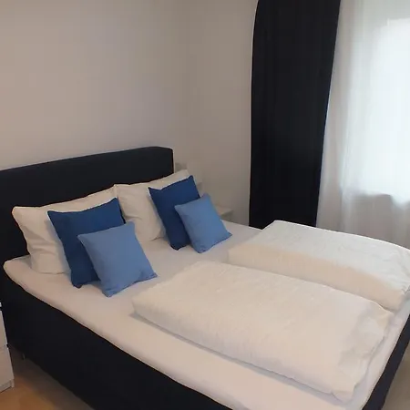 Stylish One-bedroom Near Old Town ニュルンベルク